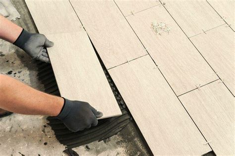 How To Lay Plank Tile Wood-look Tile Flooring: How to Lay Tile professionally - Blog RUBI